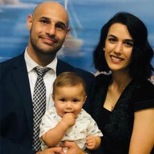 Meet your Posher, Taher